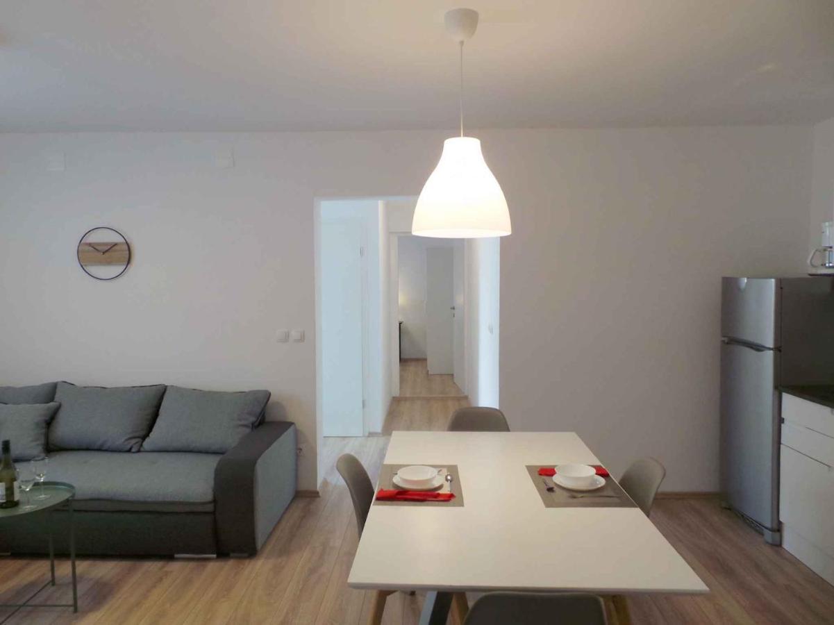 Apartments In Njivice/Insel Krk 34038 Luaran gambar